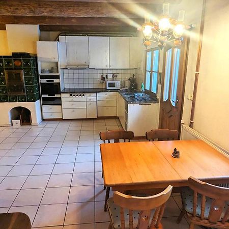 Rustikale Und Grosszuegige Ferienwohnung Kasperske Hory Exterior foto